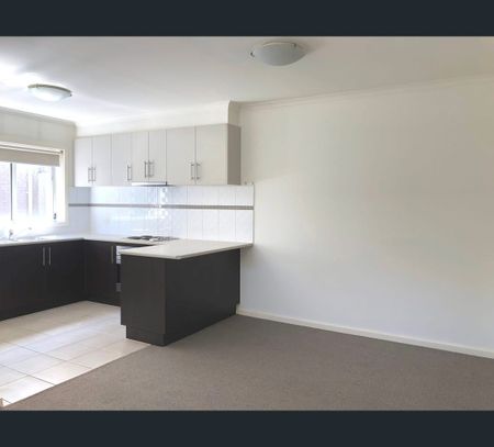 26/4 Woiwurung Crescent, Coburg, Vic 3058 - Photo 2