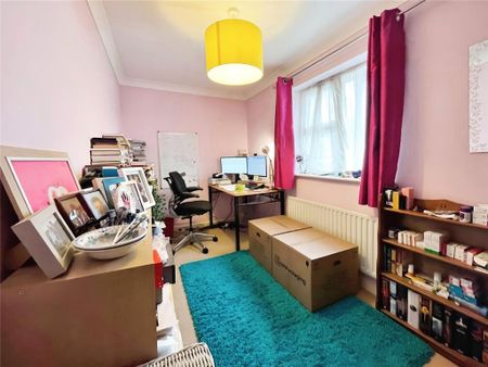 3 bedroom semi-detached house to rent - Photo 5