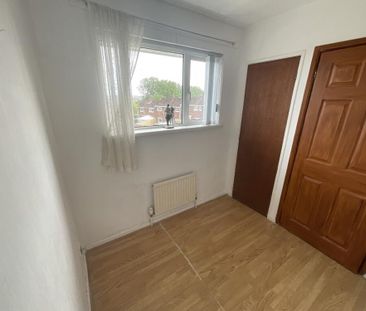 141 West Circular Road, Belfast, BT13 3QE - Photo 5