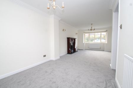3 bedroom detached house to rent - Photo 5