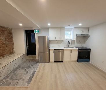 36 Brunswick Avenue apartment — Toronto, ON (3-Bedroom) - 3 Bedroom - Photo 1