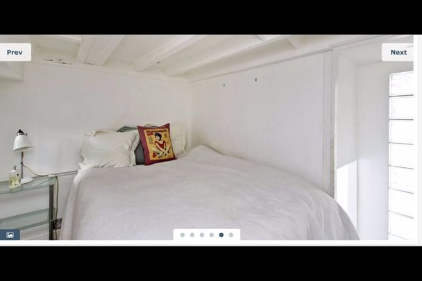 1 Bed Flat, Tasso Road, W6 - Photo 1