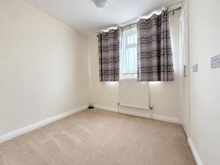 3 bedroom terraced house to rent - Photo 4