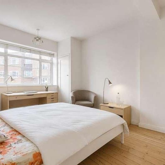 West Kensington Court, Edith Villas, London, W14 - Photo 1
