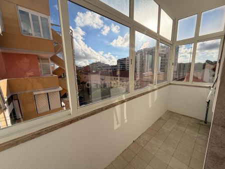 Alvalade, Lisbon - Photo 4