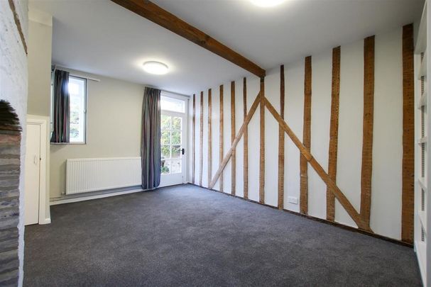 2 bedroom terraced house to rent - Photo 1