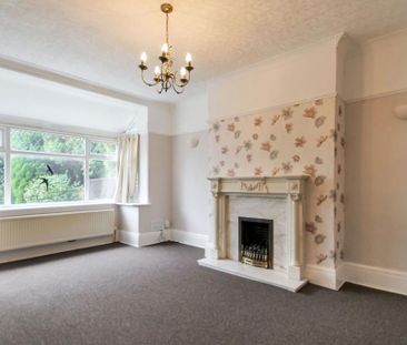 4 bedroom semi-detached house to rent - Photo 6