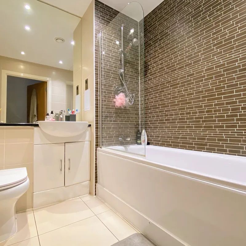 Burgess Springs, City Park West, Chelmsford - Photo 1