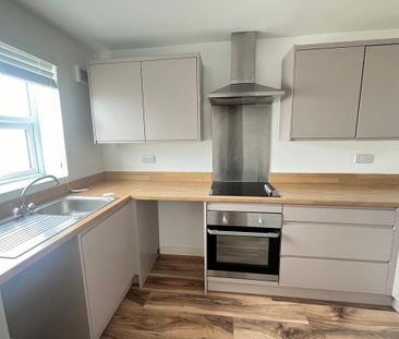 3 bedroom townhouse to rent - Photo 4