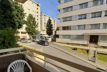 Alugo quarto em T3 junto ao El Corte Ingles