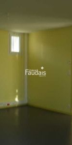 Location Appartement 5 pièces 92m² COUTANCES 50200 - Photo 4