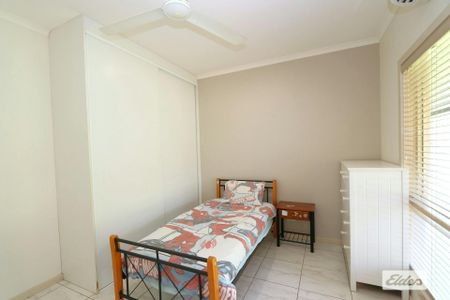 RURAL LIVING - Spacious, quiet & secure - Photo 4