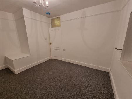 2 bedroom house to rent - Photo 3