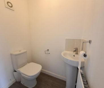 3 bedroom house to rent - Photo 3