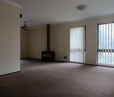 ROSSMOYNE HIGH SCHOOL ZONE! - Photo 1