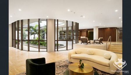 Stylish & Spacious 2-Bedroom Apartment Steps from the Brisbane River! - Photo 3