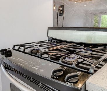 For Lease - 351 Maurice Drive, Oakville, Ontario - Photo 1