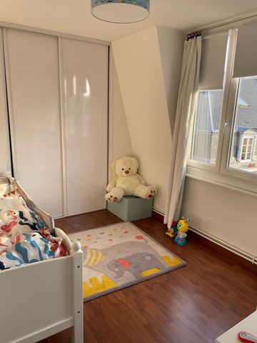 Location Appartement 6 pièces 148m² LILLE 59000 - Photo 5