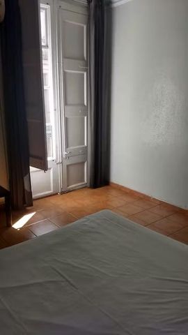 Carrer de Ferran, Barcelona, Catalonia 08002 - Photo 5