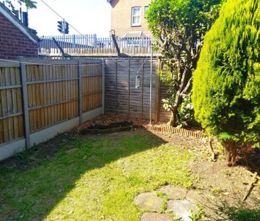 2 bedroom house to rent - Photo 3