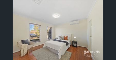 Elegant & Spacious Family Home! - Photo 3