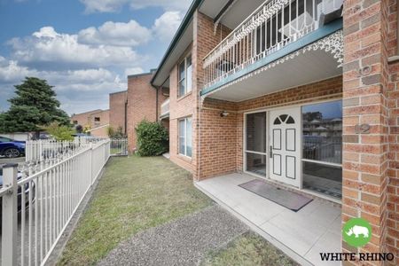 9/46 Carrington Road, Queanbeyan - Photo 2