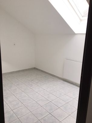 Gut aufgeteilte 1-Zimmerwohnung im Dachgeschoss - Foto 1