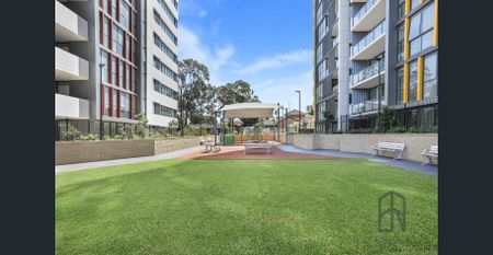 Level 9 Apartment - Photo 5