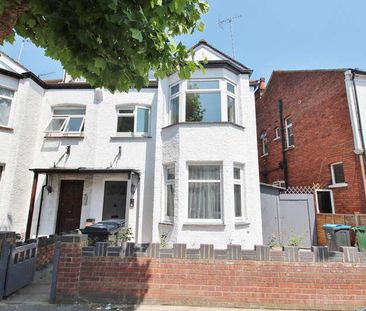 Melrose Avenue, Cricklewood, NW2 - Photo 6