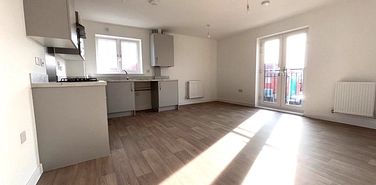 Central Boulevard, Aylesham, Canterbury, CT3 3GT, Kent - Photo 2