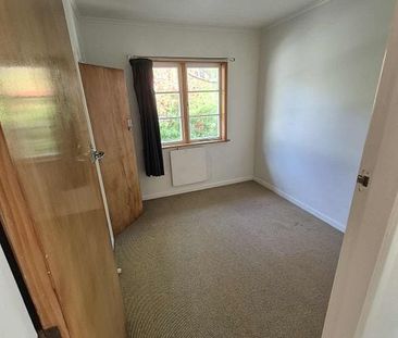 3 bed home - Photo 4