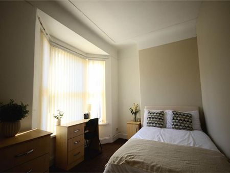 4 bedroom house share to rent - Photo 3