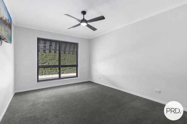 6 MONTH LEASE ONLY! - Photo 1