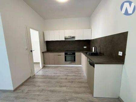 Pronájem moderního bytu 2+kk, 55 m - Fotografie 3