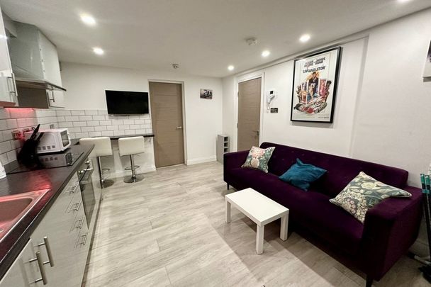 Grange Avenue - Photo 1