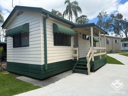 Gold Coast Long Term Rental, Standard 1-Bedroom Cabin, Min 4 month stay, Partly Furnished - Photo 5