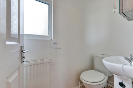 6 bedroom house to rent - Photo 4