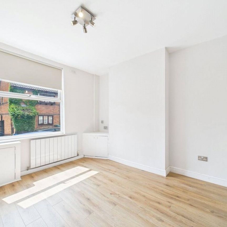 Sketchley Street, Nottingham, Nottinghamshire, NG3 - Photo 1