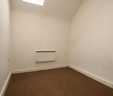 Carlton Street, Farnworth, Bolton, BL4 7PS - Photo 4