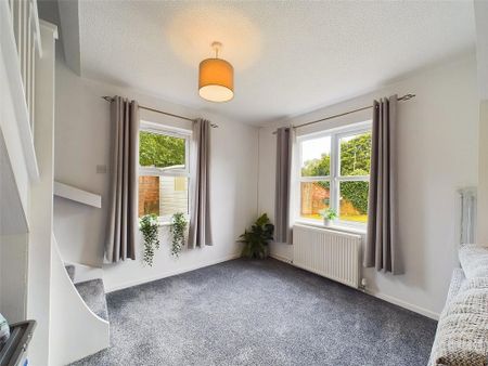 3 bedroom end of terrace house to rent - Photo 4