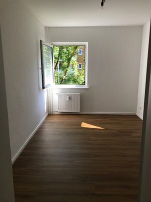 47110/101 Renovierte 2-Zimmer-Wohnung in Mörsenbroich - Photo 1