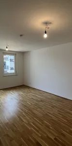 Moderne und geräumige 2-Zimmer-Wohnung mit Balkon - Foto 1