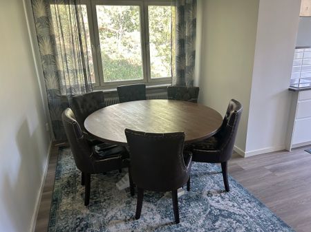 Skogsvägen, Västerås - Photo 2