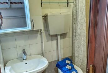 Via Fornace Morandi, Padova, Veneto 35134