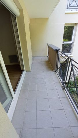 Location Appartement 2 pièces 50m² - Photo 3