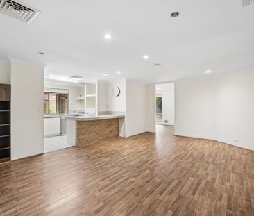 13A Henning Crescent - Photo 3