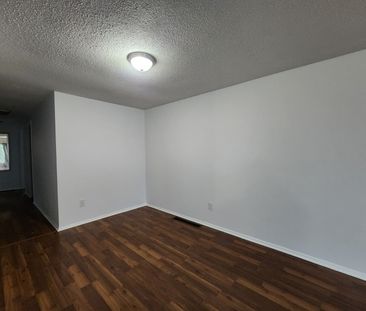 For Lease - 5 CALCOTT Court Unit# UPPER, Thorold, Ontario - Photo 4