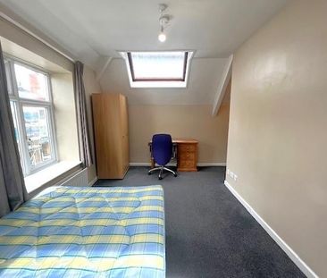 Stokes Croft, Bristol - Photo 6