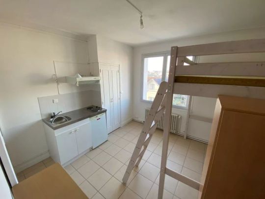 Studio de 15.8 m² AVENUE DES TERRASSES - Photo 1