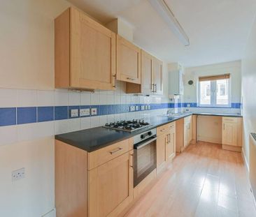 2 bedroom flat to rent - Photo 6